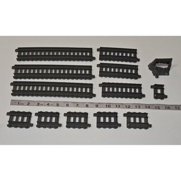 32 Thomas Trackmaster Gray Train Track Lot Mixed Straight Curved Switch End - Picture 9 of 12